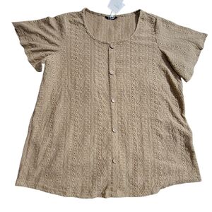 BloomChic sz 18-20 Embroidered button detail crew neck flutter sleeve T-shirt